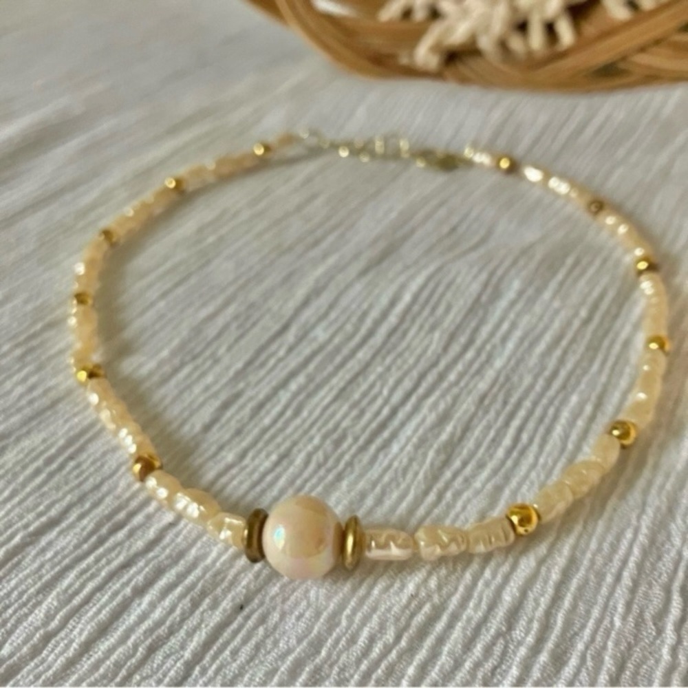 Handmade Freshwater Pink Choker Necklace “Elea” Goldcore Brass Beach Mermaidcore